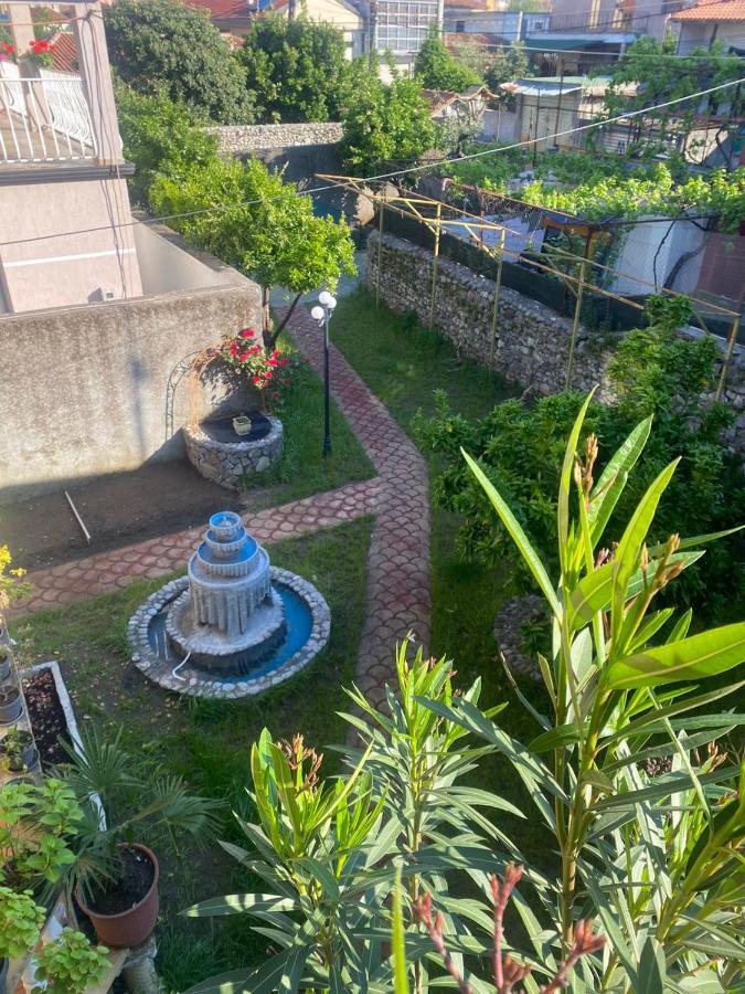 Gather Inn Guest House Shkodër Dış mekan fotoğraf